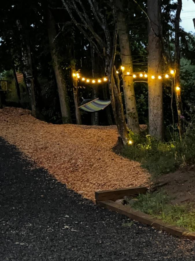 Vaettervy Glamping Hotel Habo ภายนอก รูปภาพ
