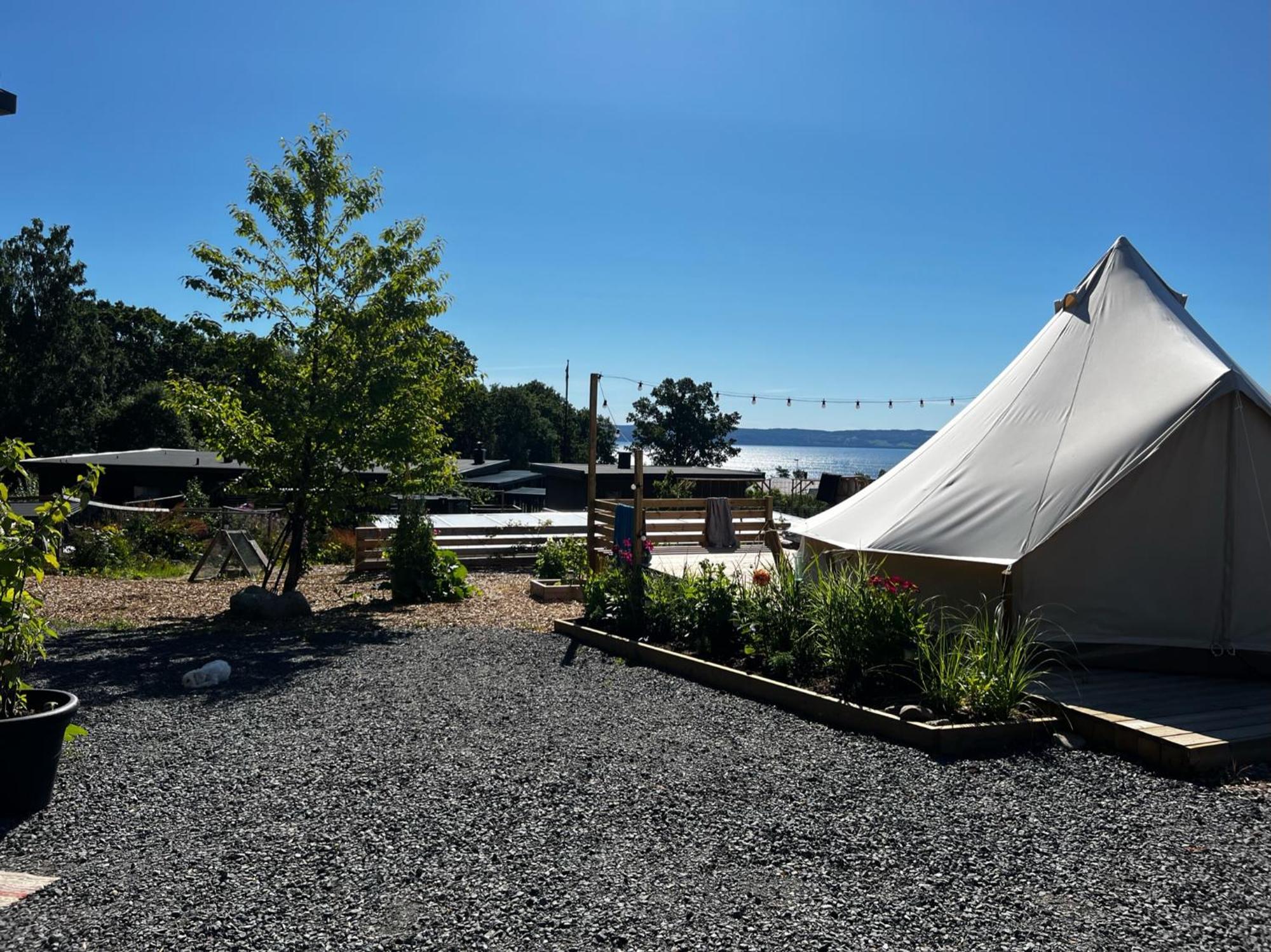 Vaettervy Glamping Hotel Habo ภายนอก รูปภาพ