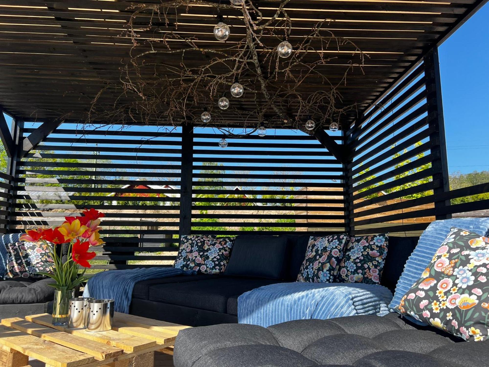 Vaettervy Glamping Hotel Habo ภายนอก รูปภาพ